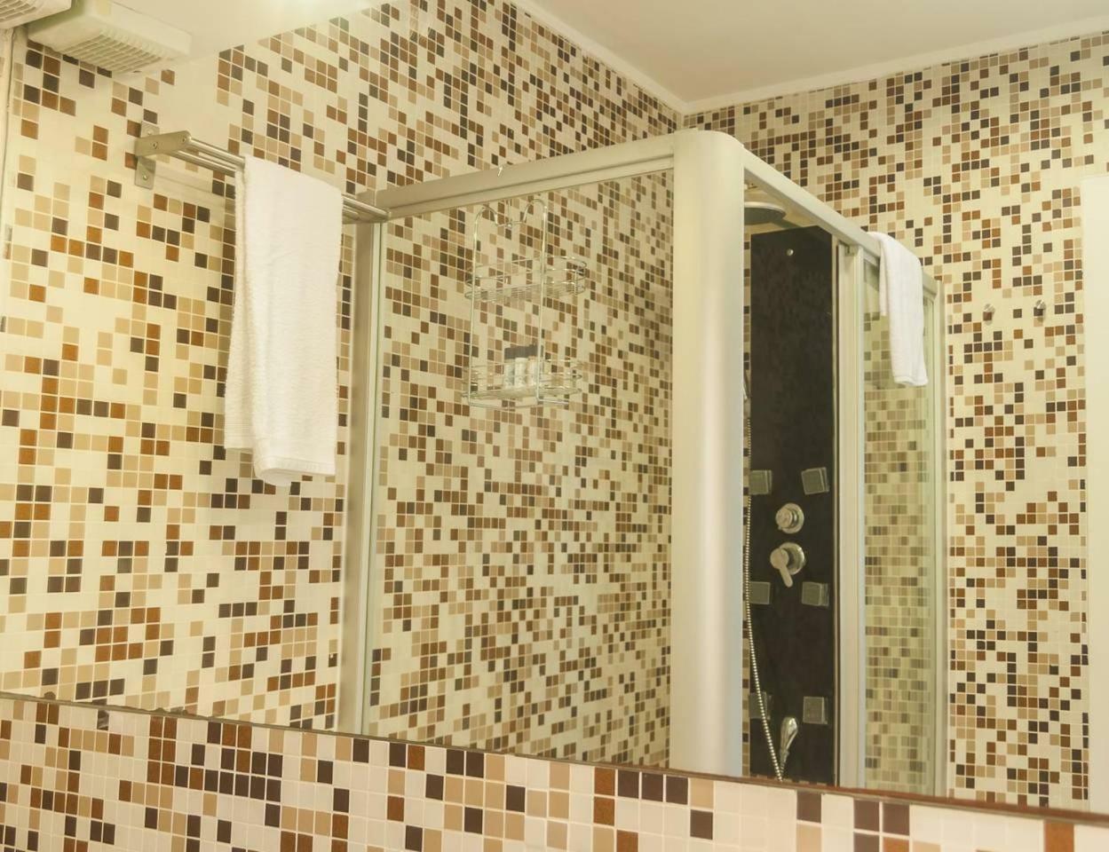 Apartamento Vila Berta Apartment In A Cottage Street *