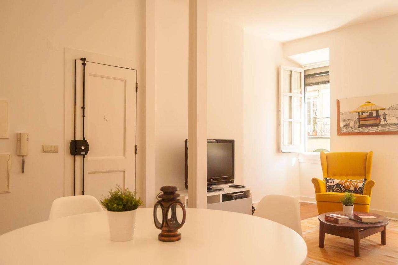 Apartamento Vila Berta Apartment In A Cottage Street Lisboa