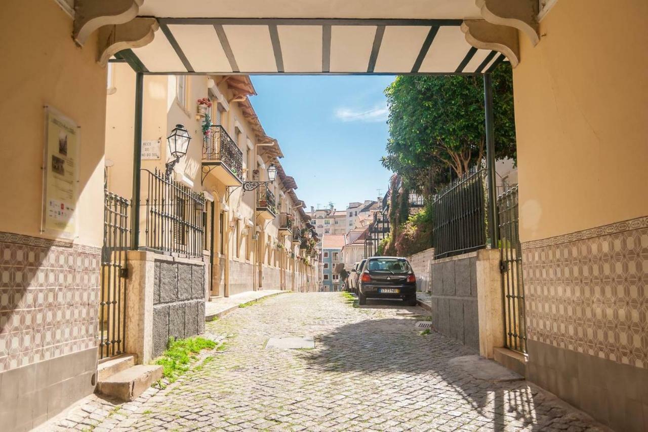 Apartamento Vila Berta Apartment In A Cottage Street *